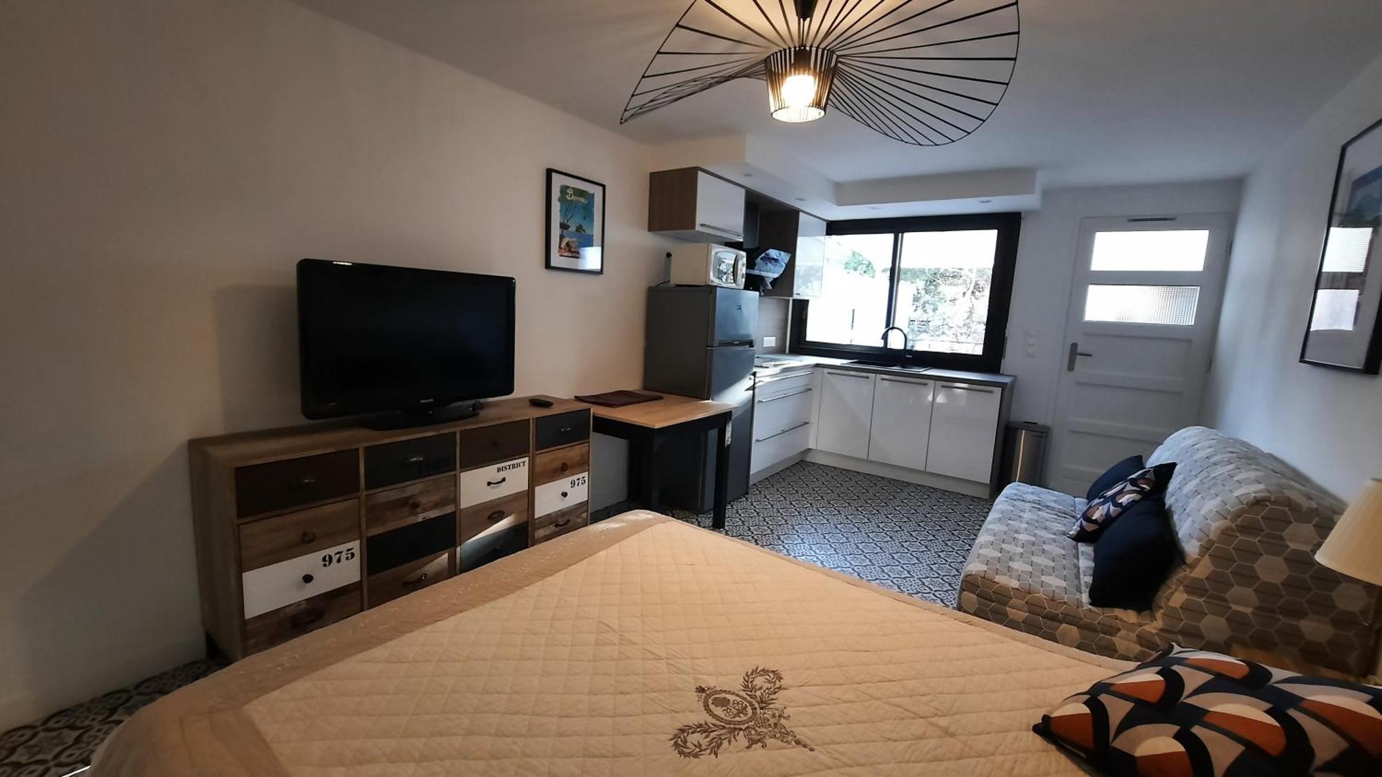 Studio Climatise Lantanas 4 Personnes Le Lavandou Ngoại thất bức ảnh